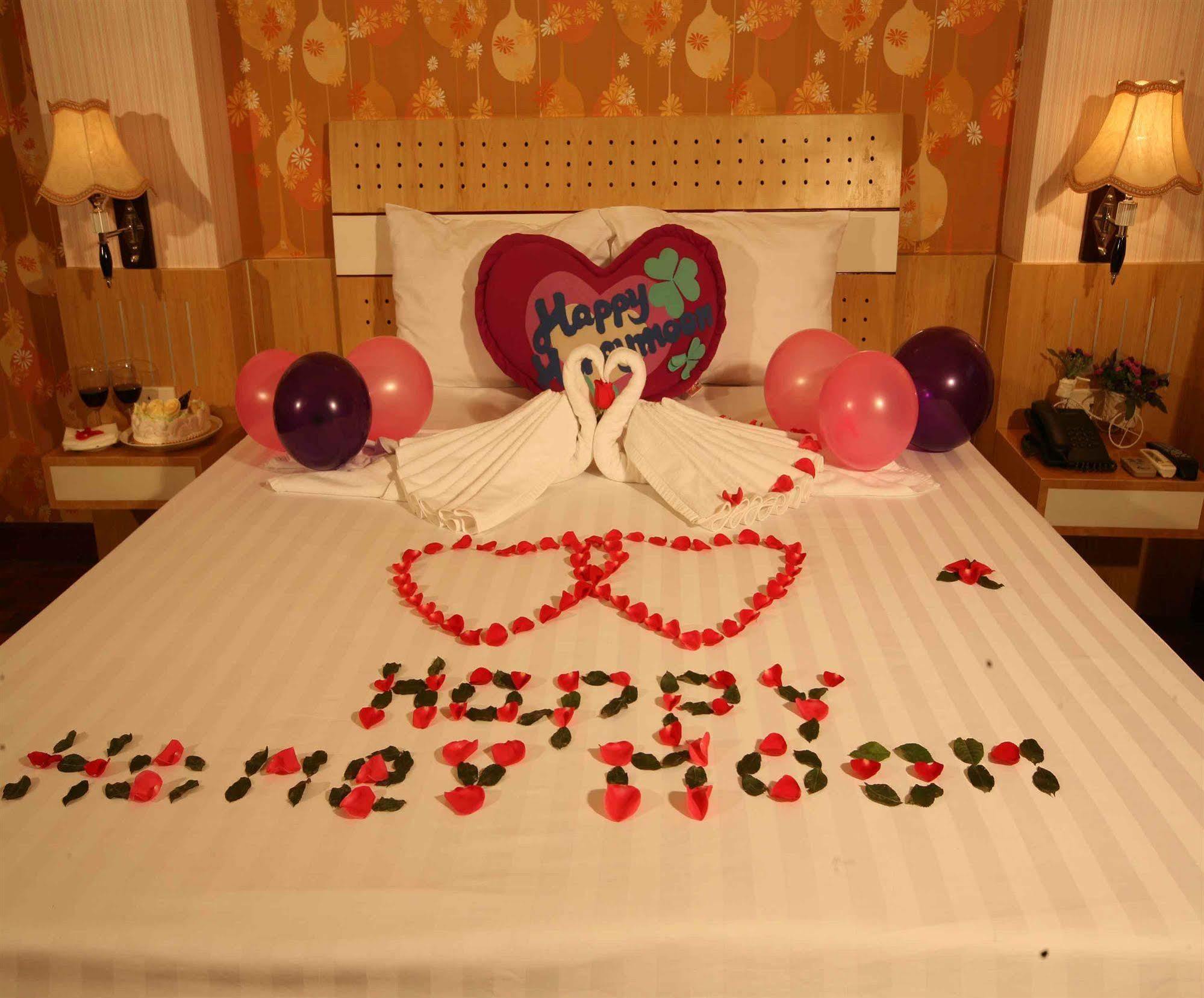 Royal Holiday Hanoi Hotel Εξωτερικό φωτογραφία